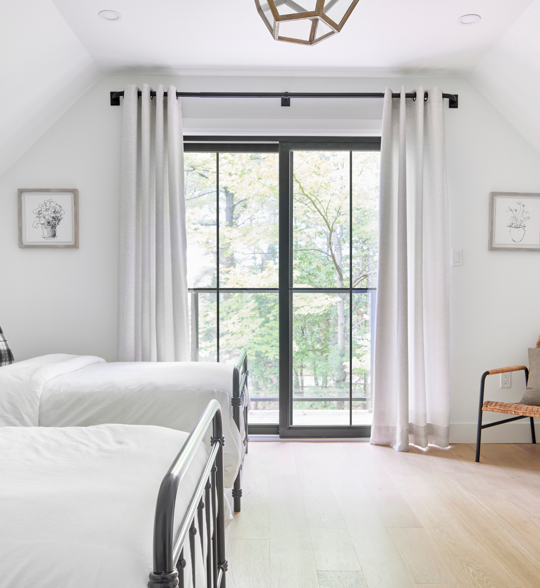 ComfortStarTM Sliding Patio Doors